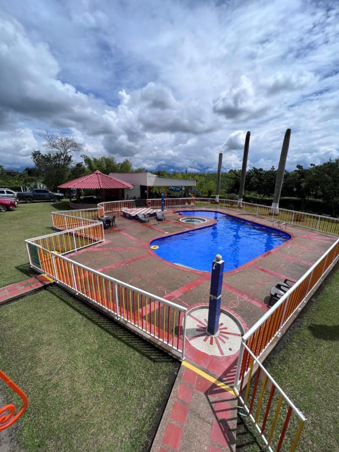Alojamiento Campestre Hawaii Montenegro Exterior foto